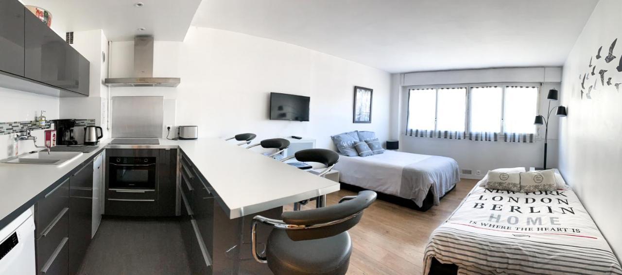 Charmant Studio Alesia Paris Bagian luar foto