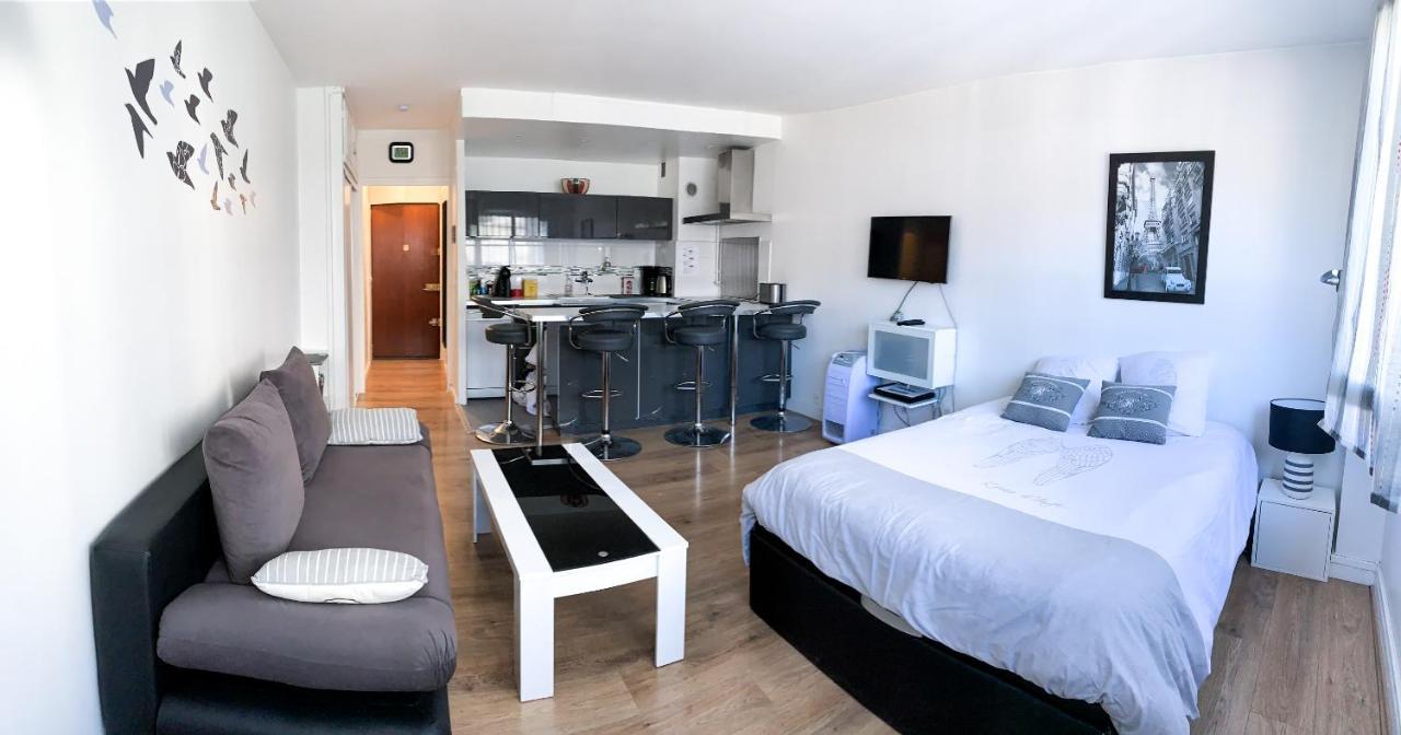 Charmant Studio Alesia Paris Bagian luar foto